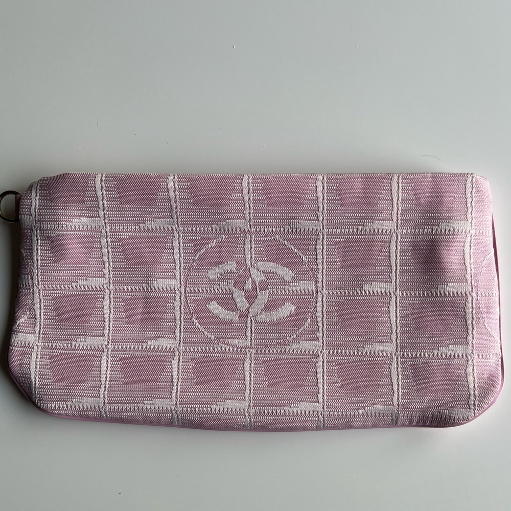 Chanel Pouch Rose Clair